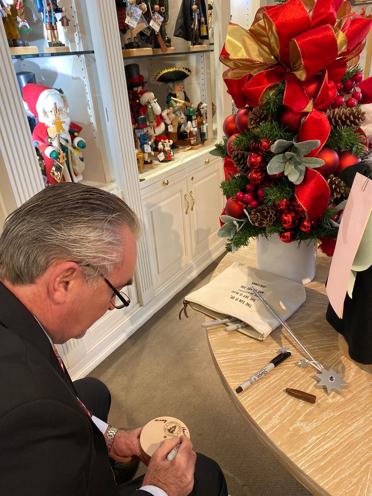 @ Hoaglands of Greenwich, Greenwich, CT (2019-11-26)