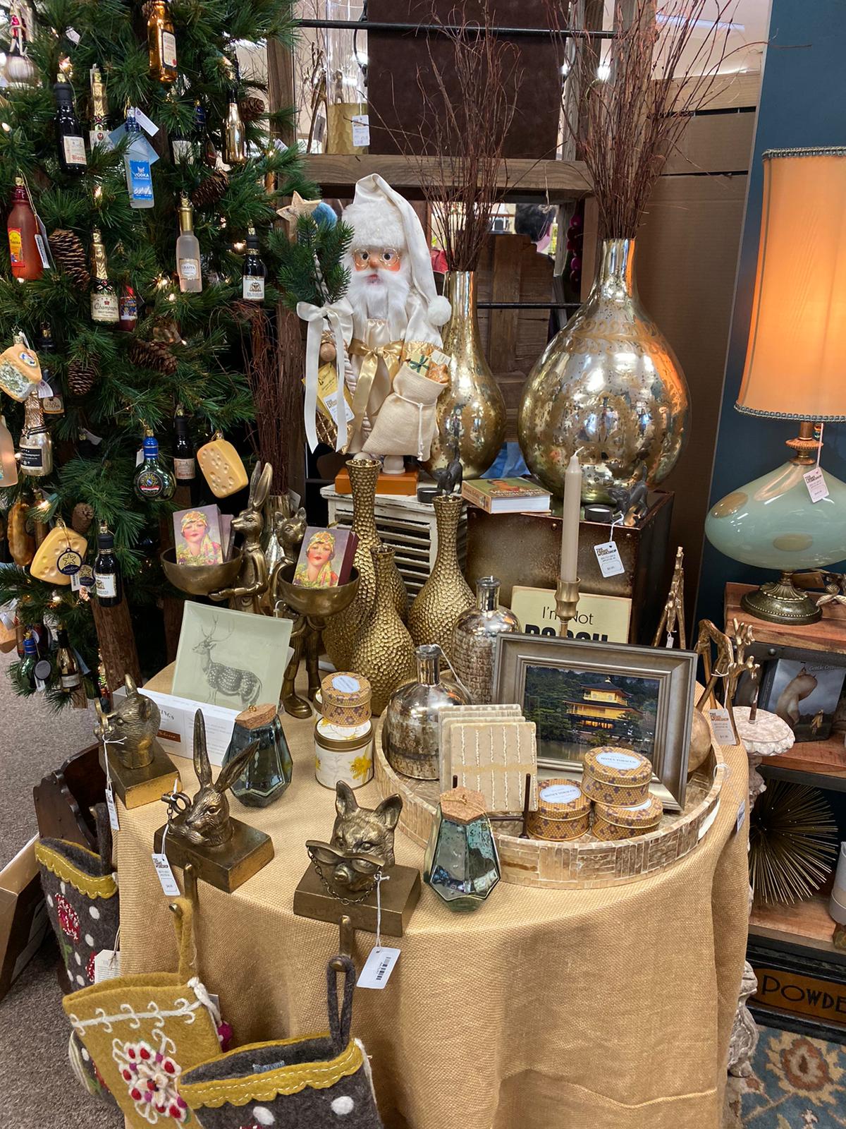 @ The Frame Workshop, Appleton, WI (2019-11-16)