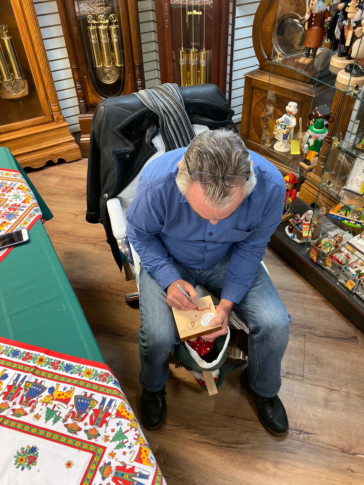 @ Mount Olympus Clock Shop, Salt Lake City, UT (2019-11-18)